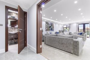 Photo 26- click for photo gallery